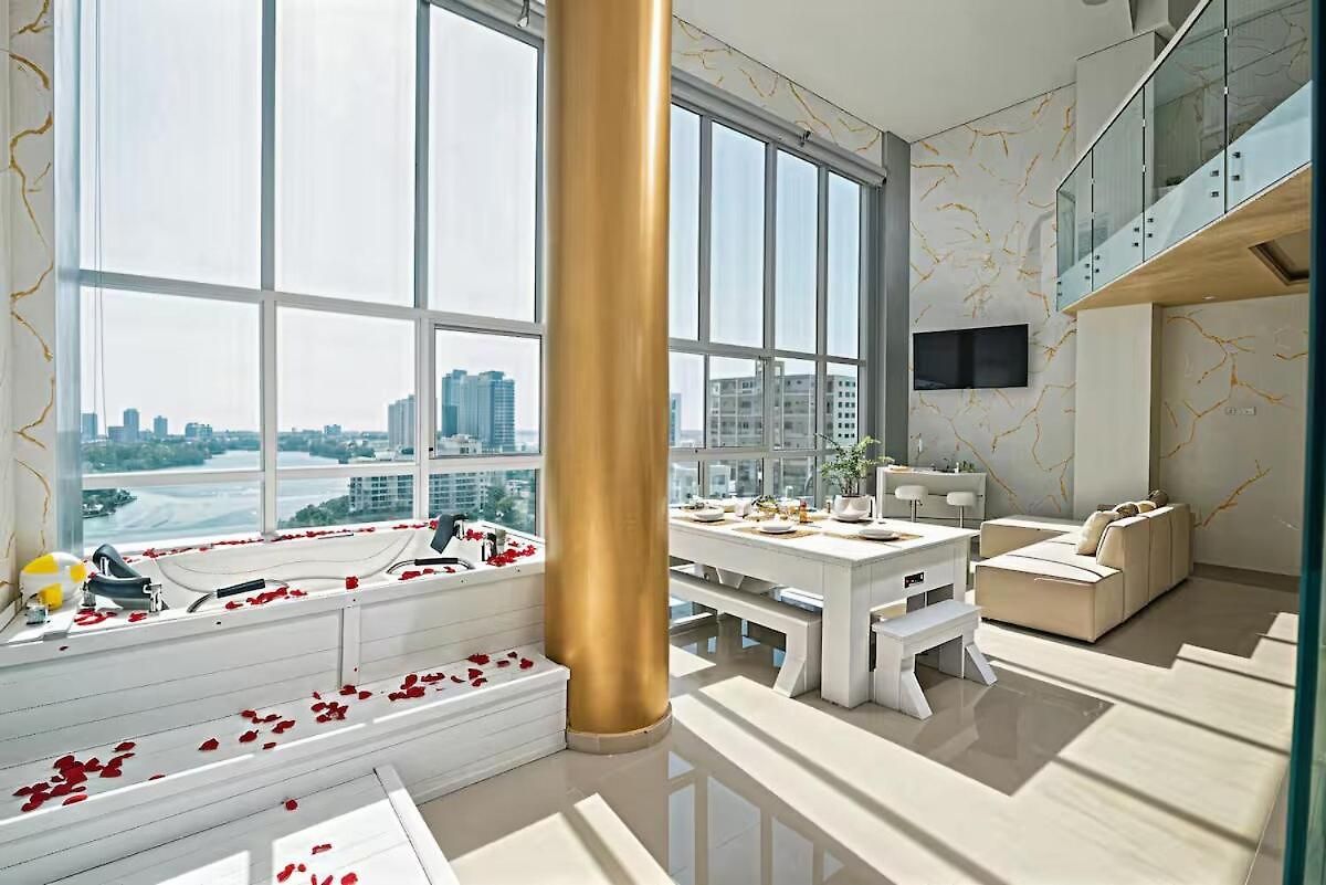 Apartamento Exclusive Duplex Penthouse With Private Jacuzzi