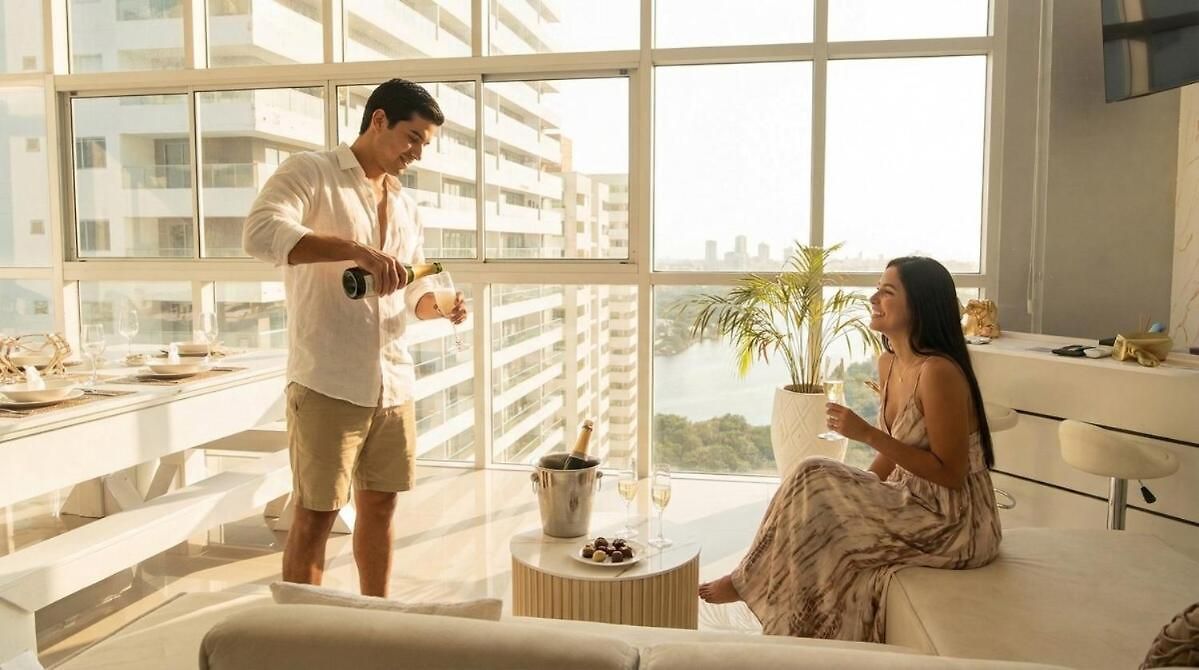 Exclusive Duplex Penthouse With Private Jacuzzi *