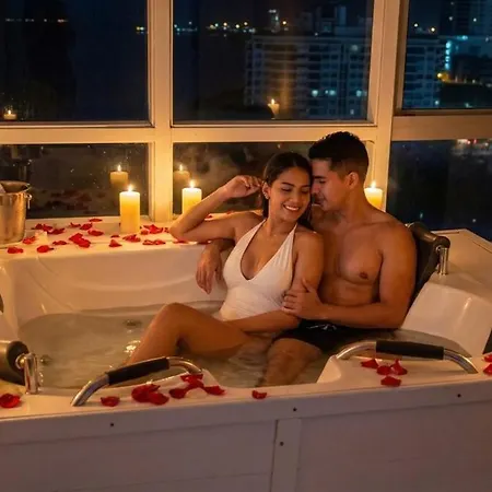 Exclusive Duplex Penthouse With Private Jacuzzi * Cartagena