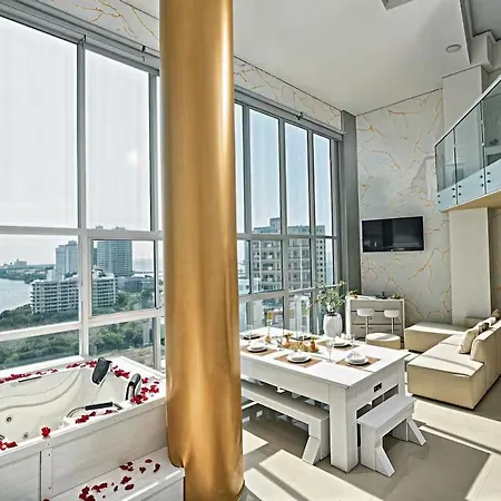 Exclusive Duplex Penthouse With Private Jacuzzi