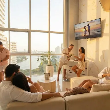 Exclusive Duplex Penthouse With Private Jacuzzi Apartamento